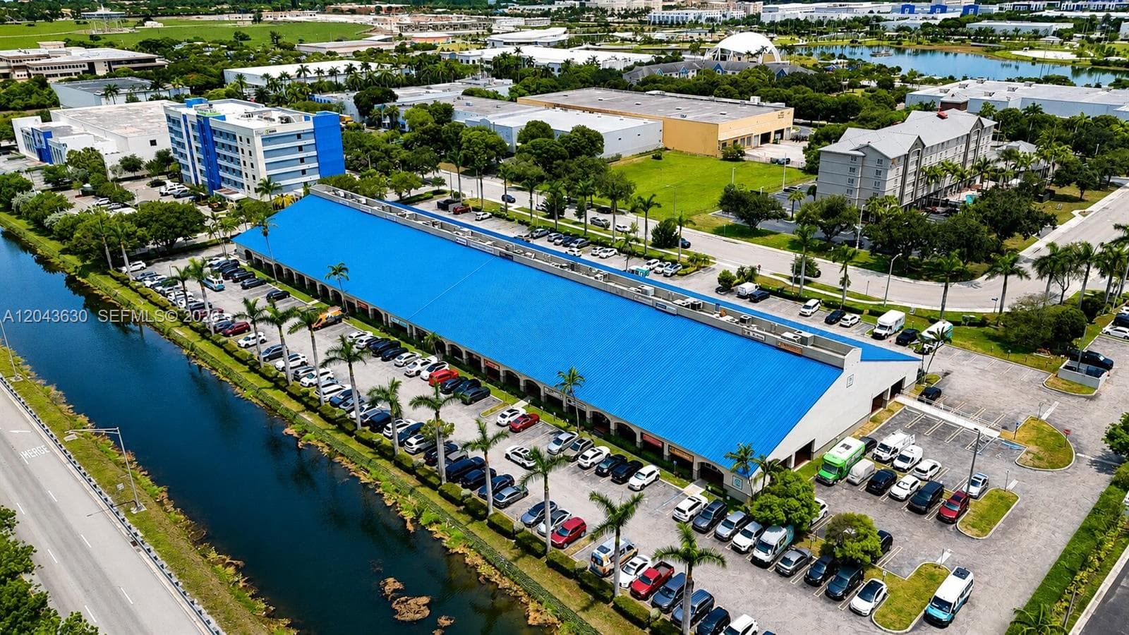 8726 NW 26 ST # 18, Doral FL 33172