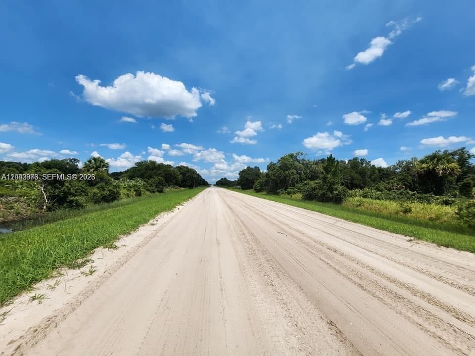 18611 NW 304 st, Okeechobee FL 34972