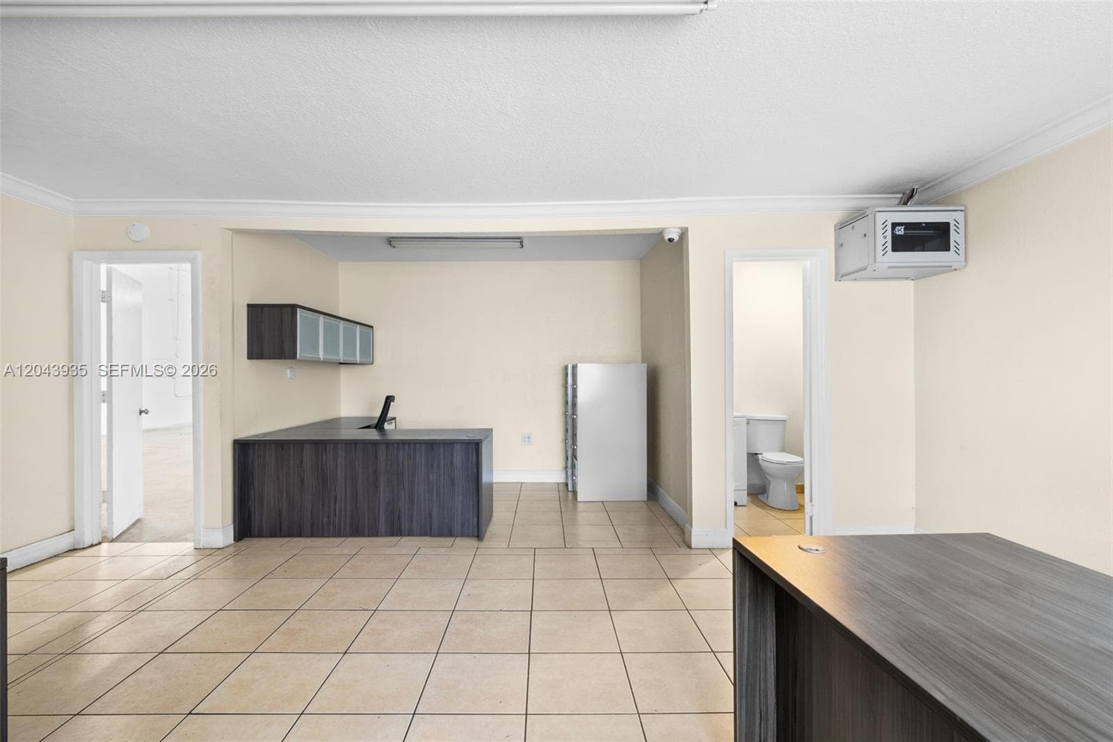 693 W 26th St, Hialeah FL 33010