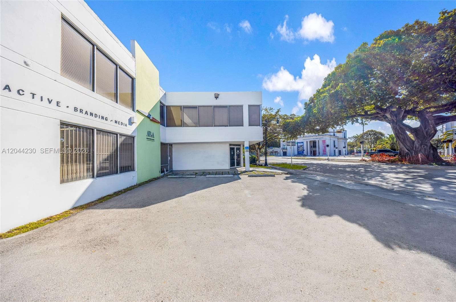 1235 SW 22nd St, Miami FL 33145