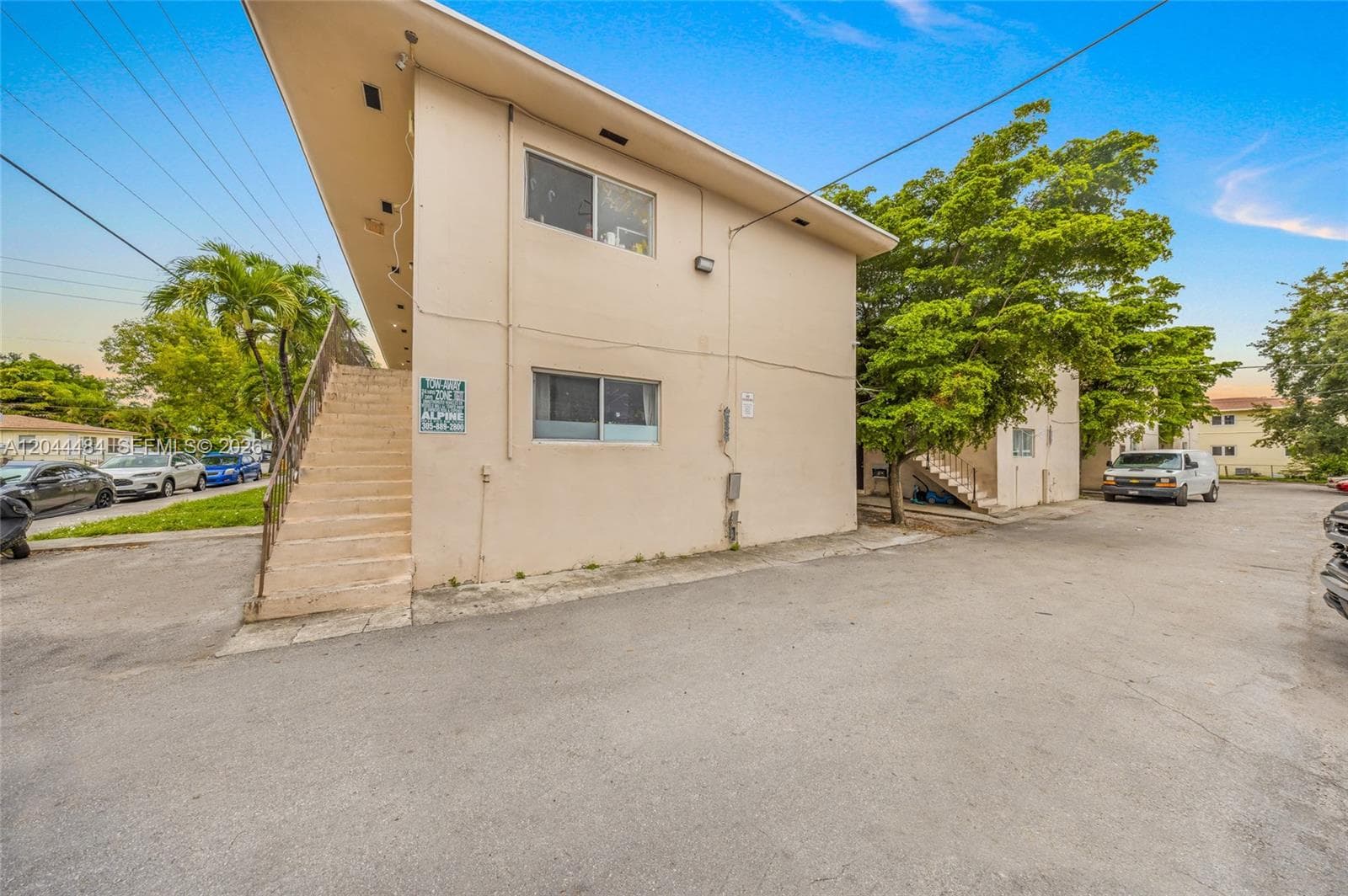 731 SW 5th St, Miami FL 33130
