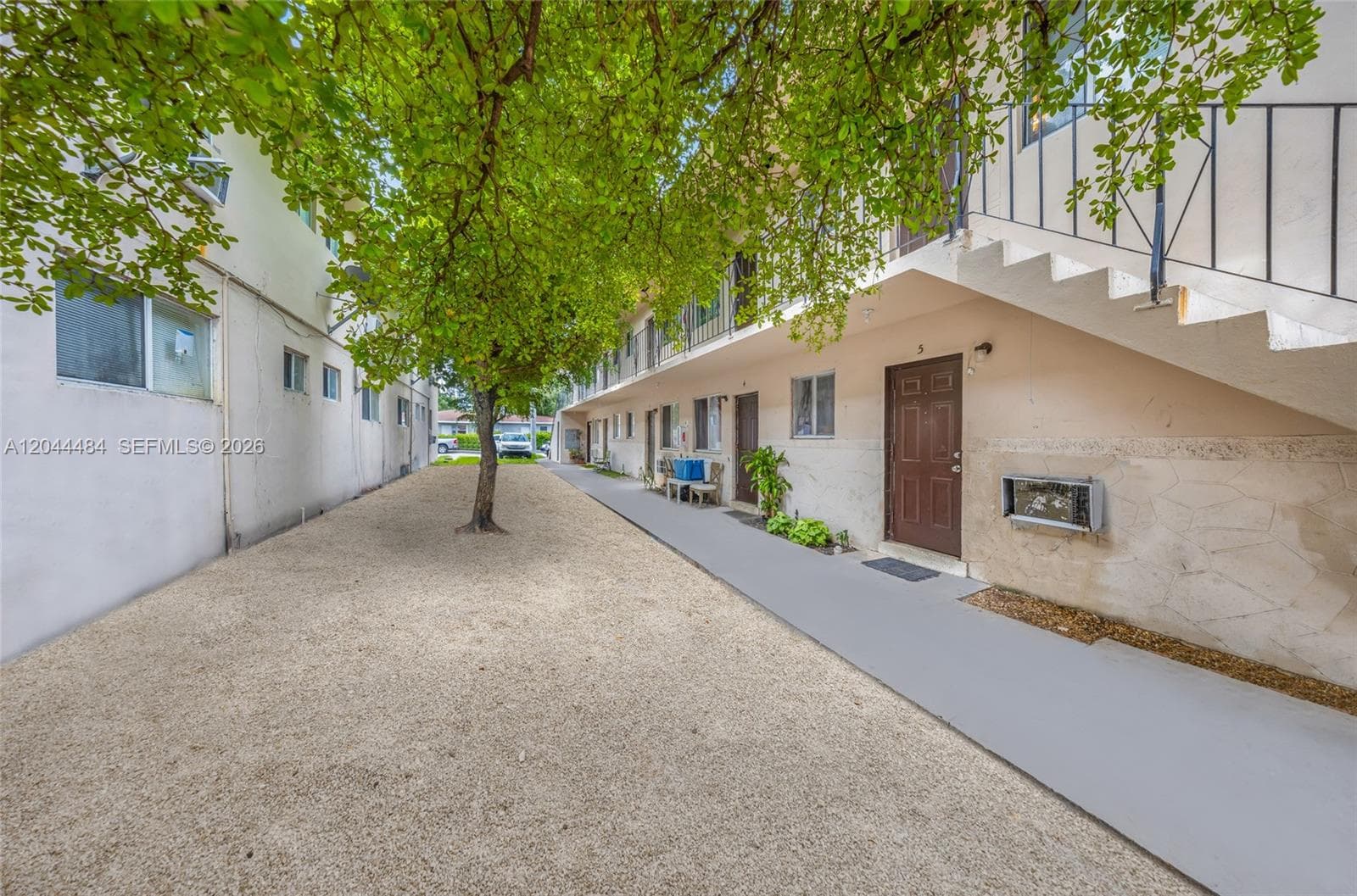 731 SW 5th St, Miami FL 33130