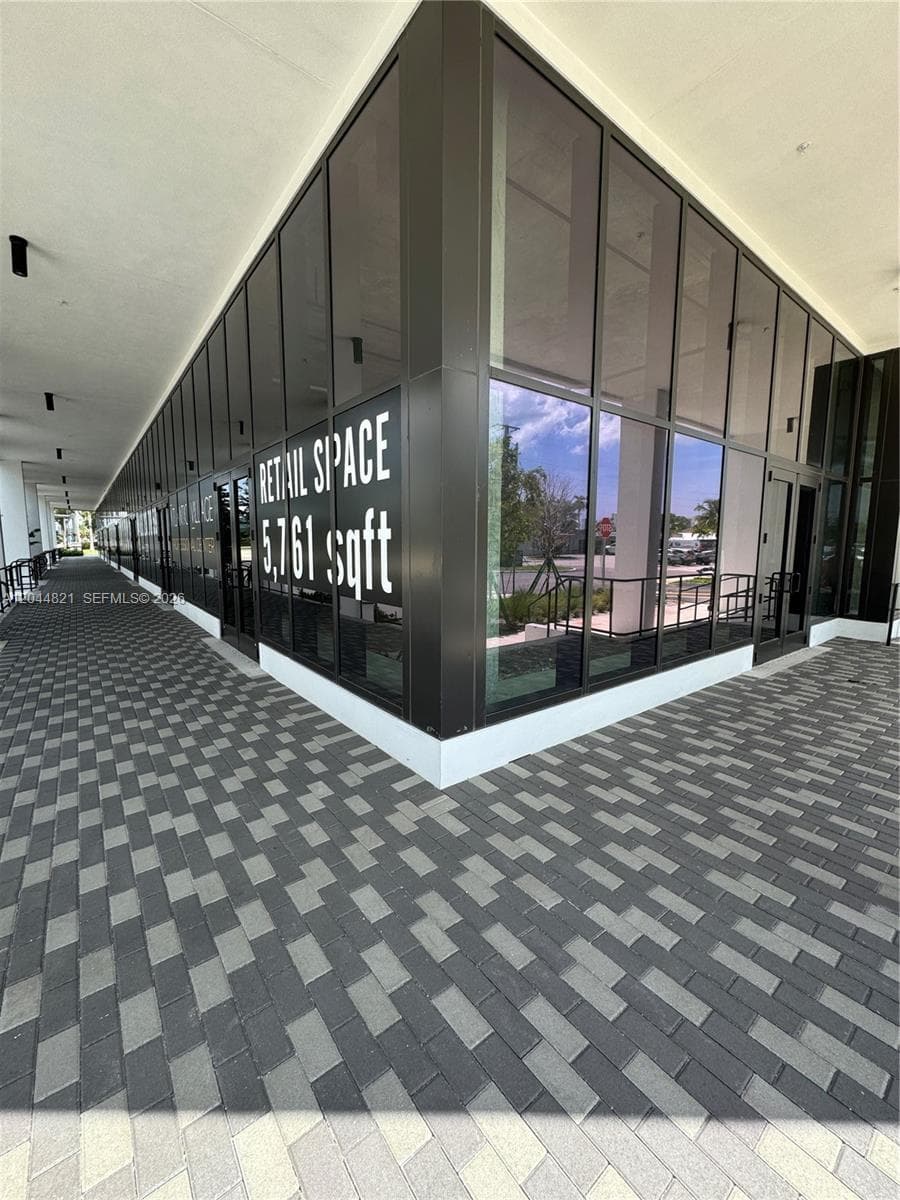 800 N Federal Hwy # 902, Hallandale Beach FL 33009