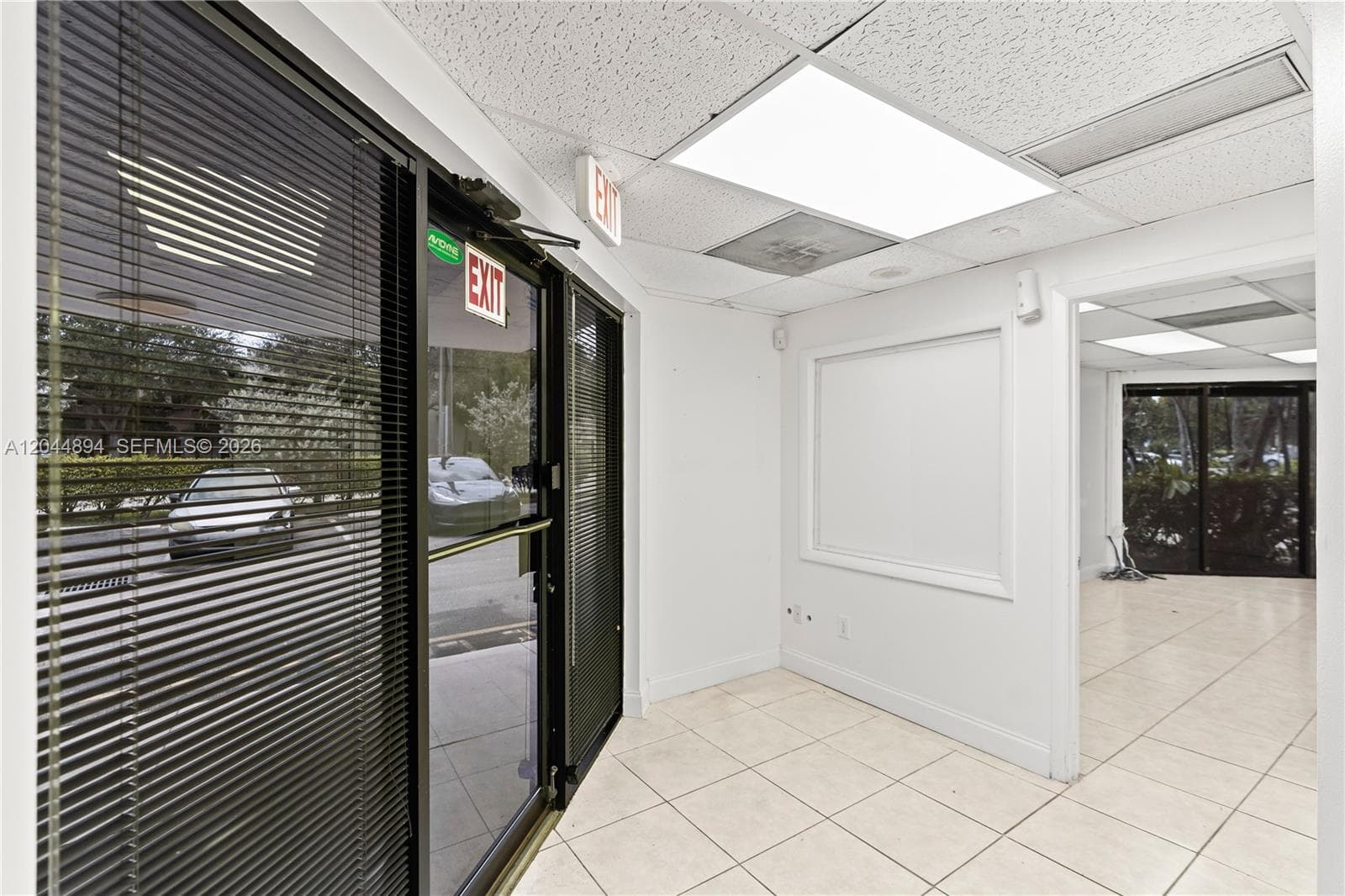10297 NW 46th St # 1A, Sunrise FL 33351
