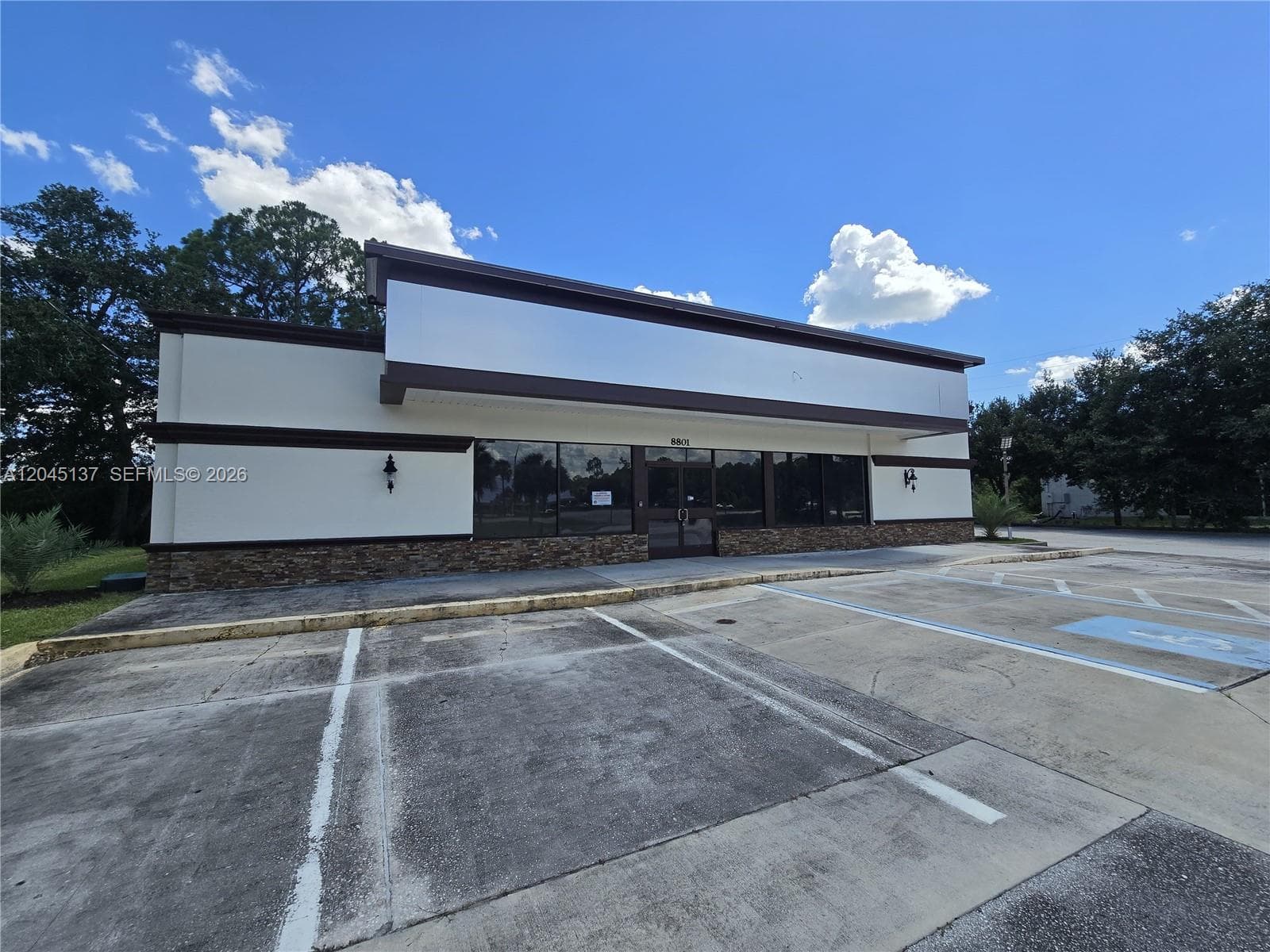 8801 20th St, Vero Beach FL 32966