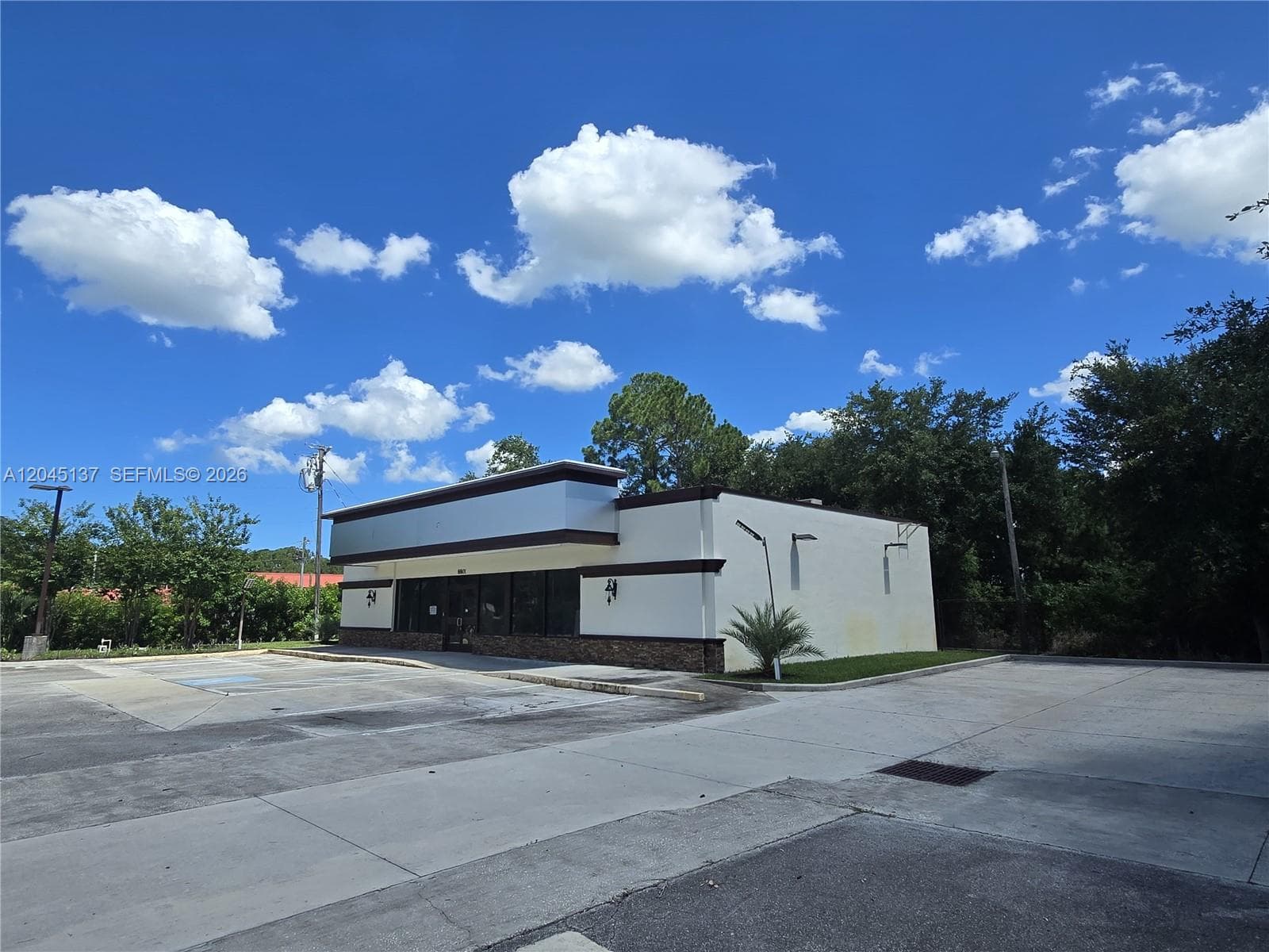 8801 20th St, Vero Beach FL 32966