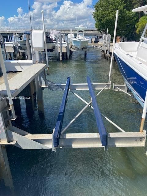150 SE 25th Rd Slip # 7, Miami FL 33129