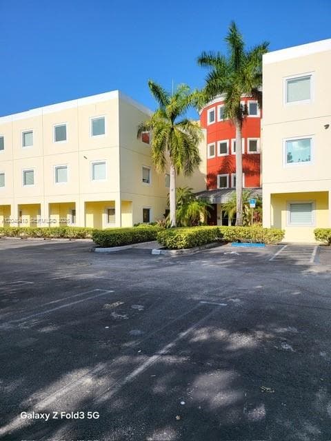 12595 SW 137th Ave # 311, Miami FL 33186