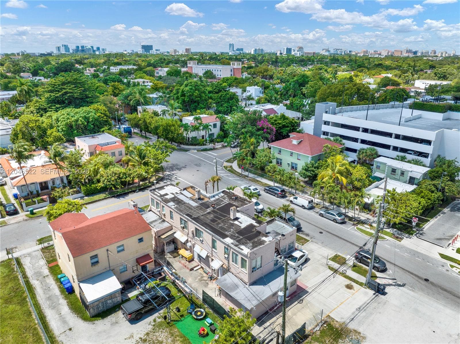 829 SW 19th Ave, Miami FL 33135