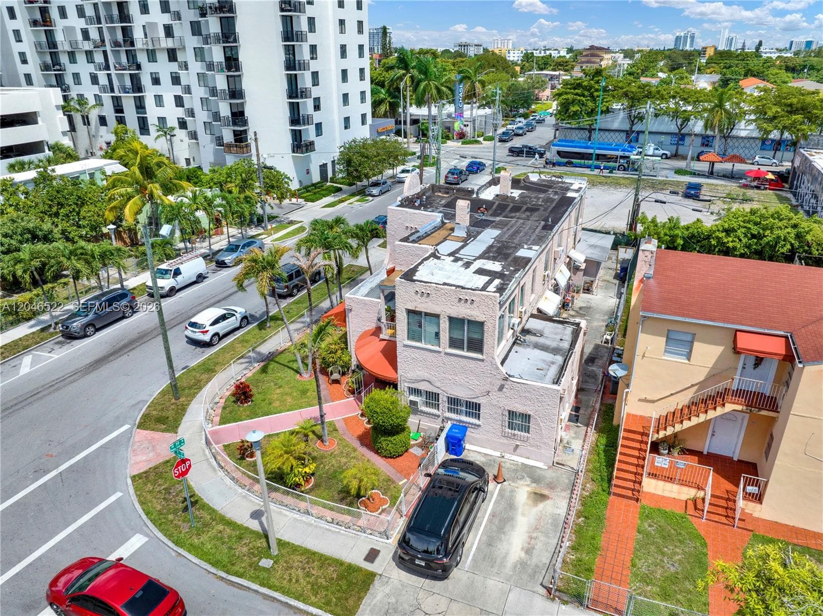 829 SW 19th Ave, Miami FL 33135