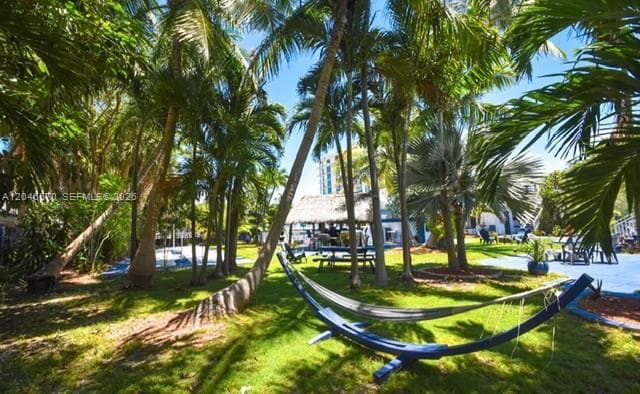 213 S Ocean Blvd, Pompano Beach FL 33062