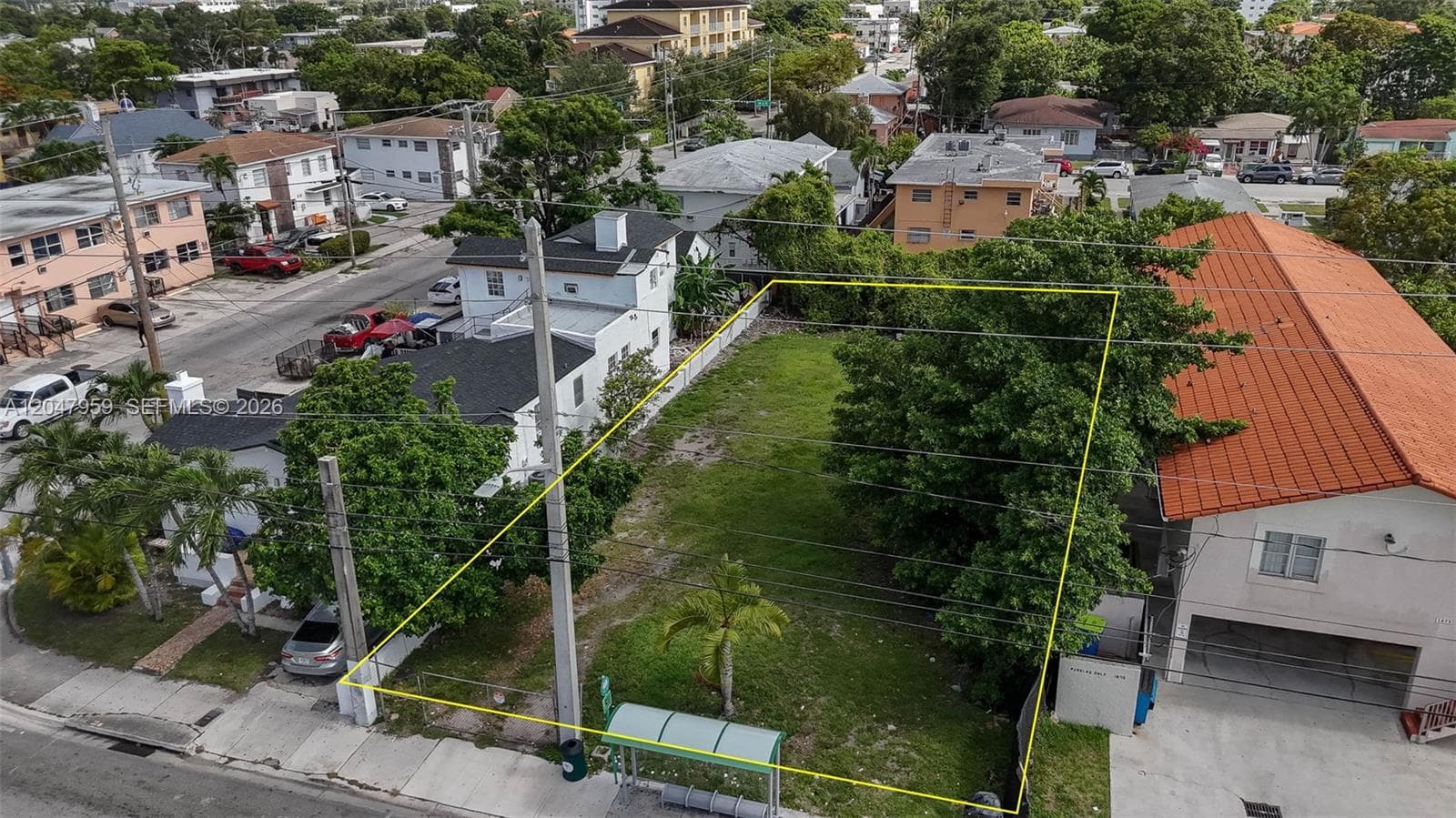 1877 SW 7th St, Miami FL 33135