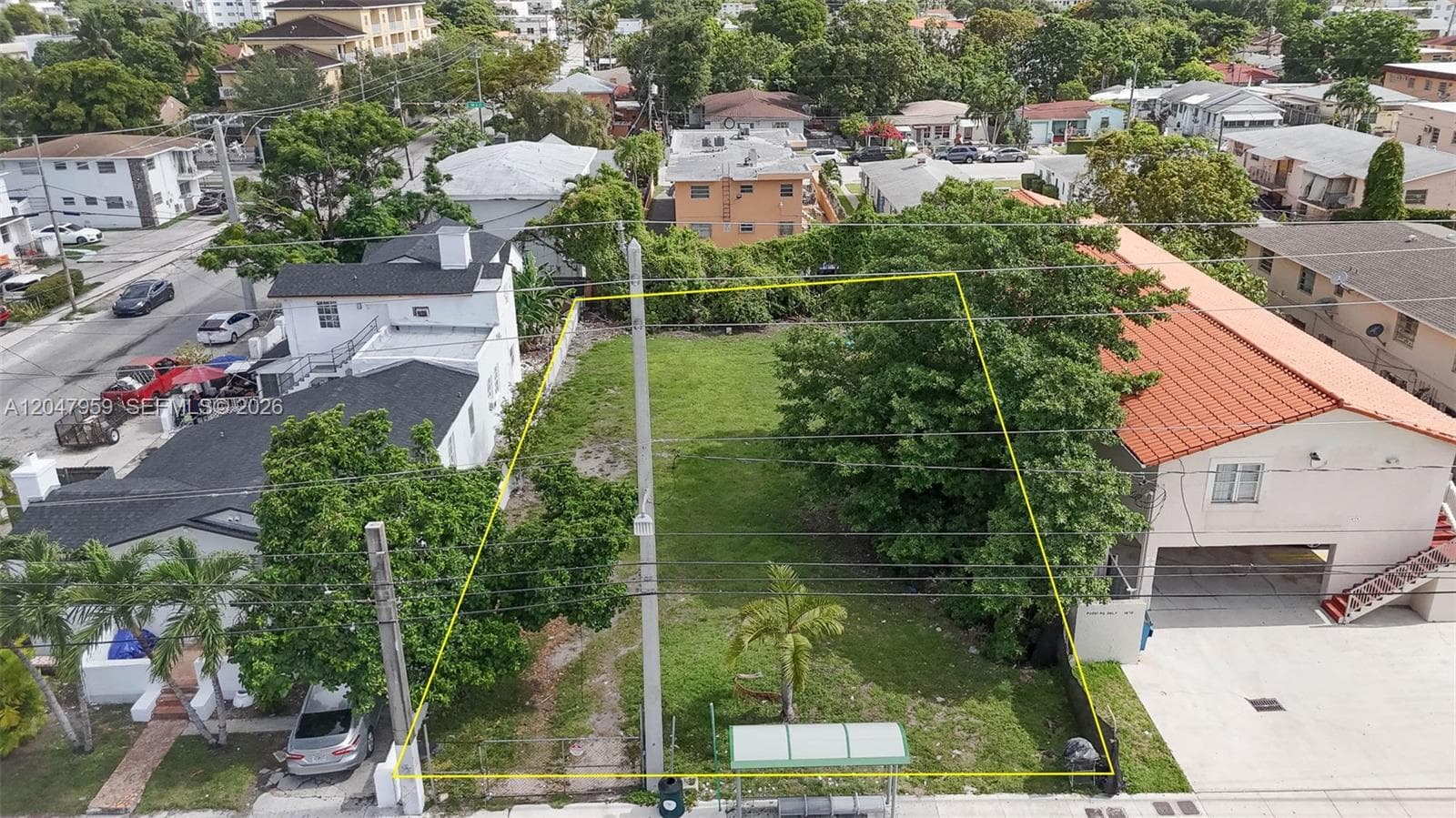 1877 SW 7th St, Miami FL 33135