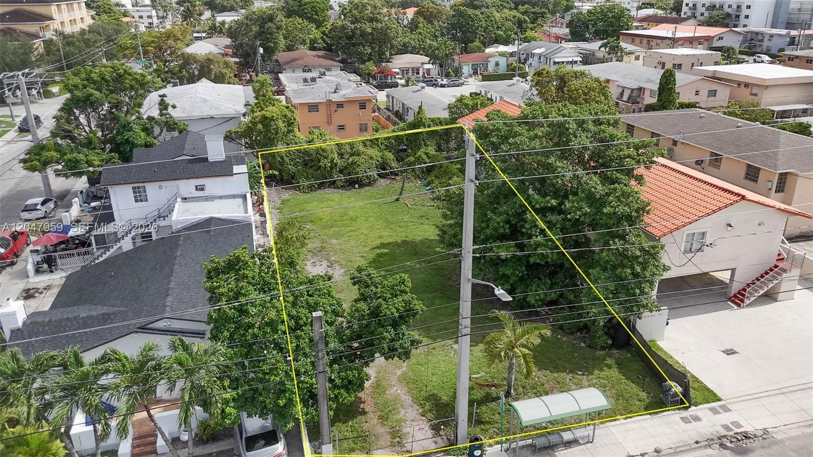 1877 SW 7th St, Miami FL 33135