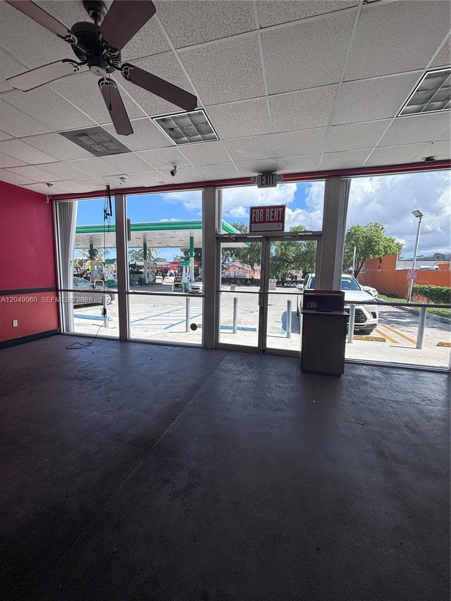 1 NW 54th St, Miami FL 33127
