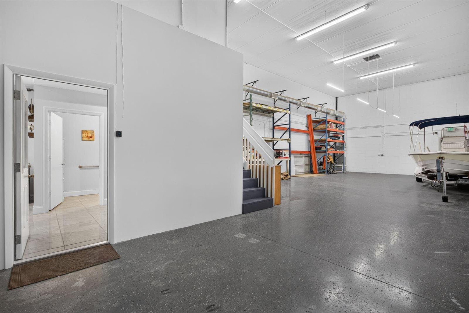 23-web-or-mls-1611-9990