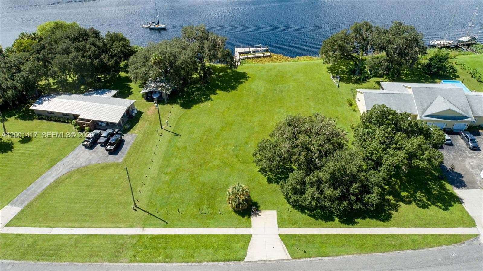 395 Old County Road 78, La Belle FL 33935