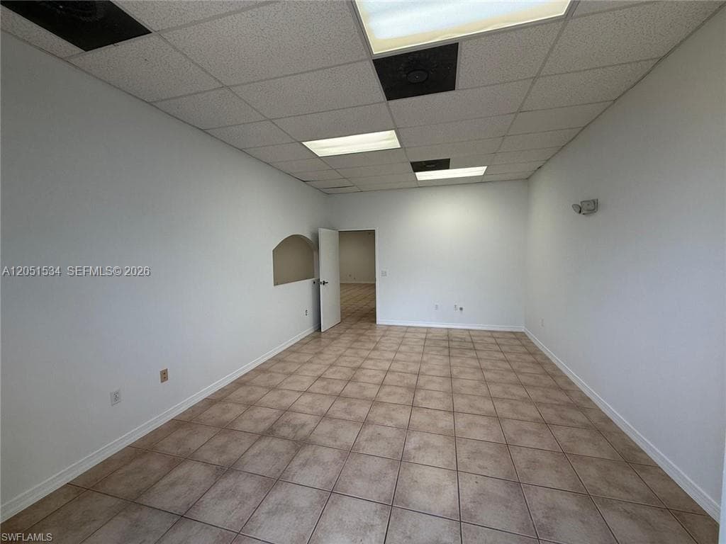 3894 Mannix Dr # 220, Naples FL 34114