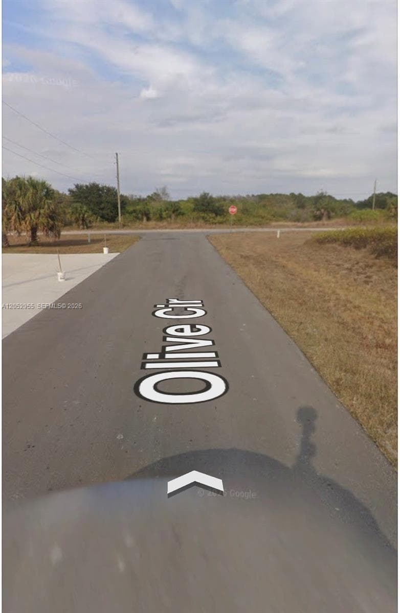 8026 Olive Circle, La Belle FL 33935