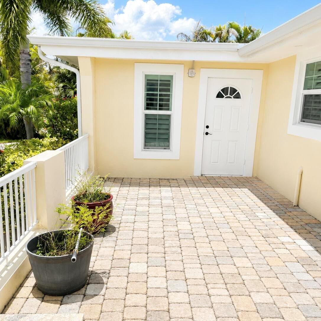 Front Patio/Separate Entrance