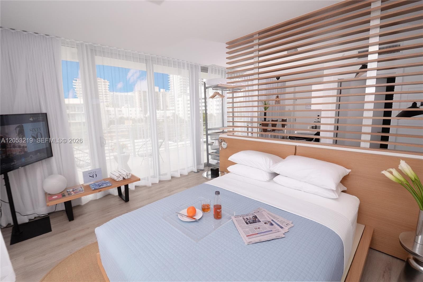 6080 Collins Ave, Miami Beach FL 33140