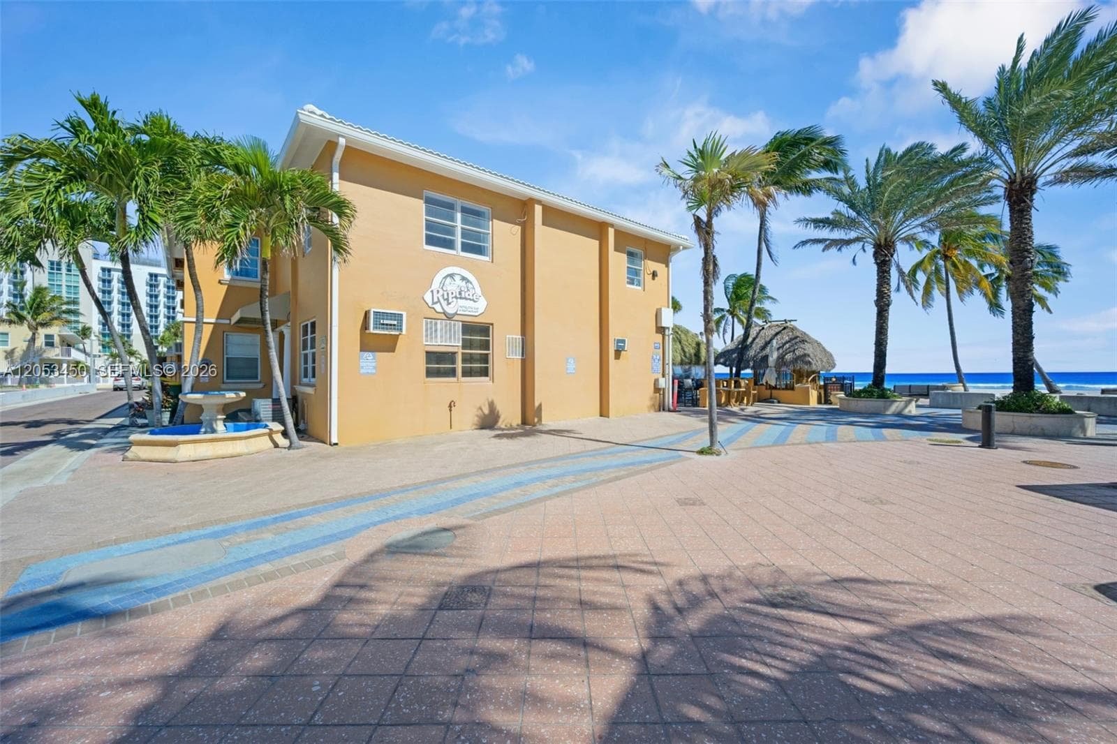2300-2325 N Surf Rd, Hollywood FL 33019