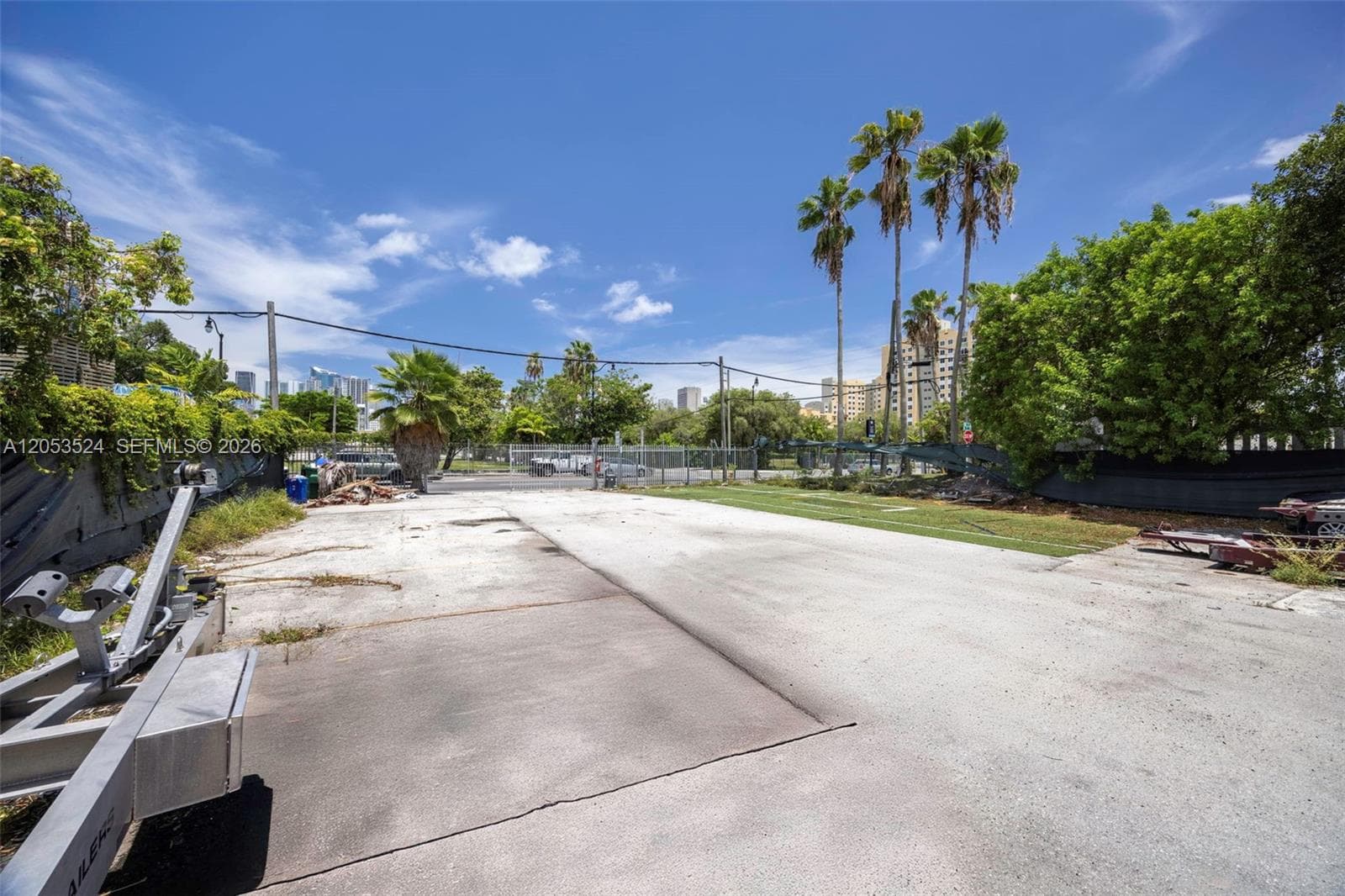 700 NW 7th Ave, Miami FL 33136