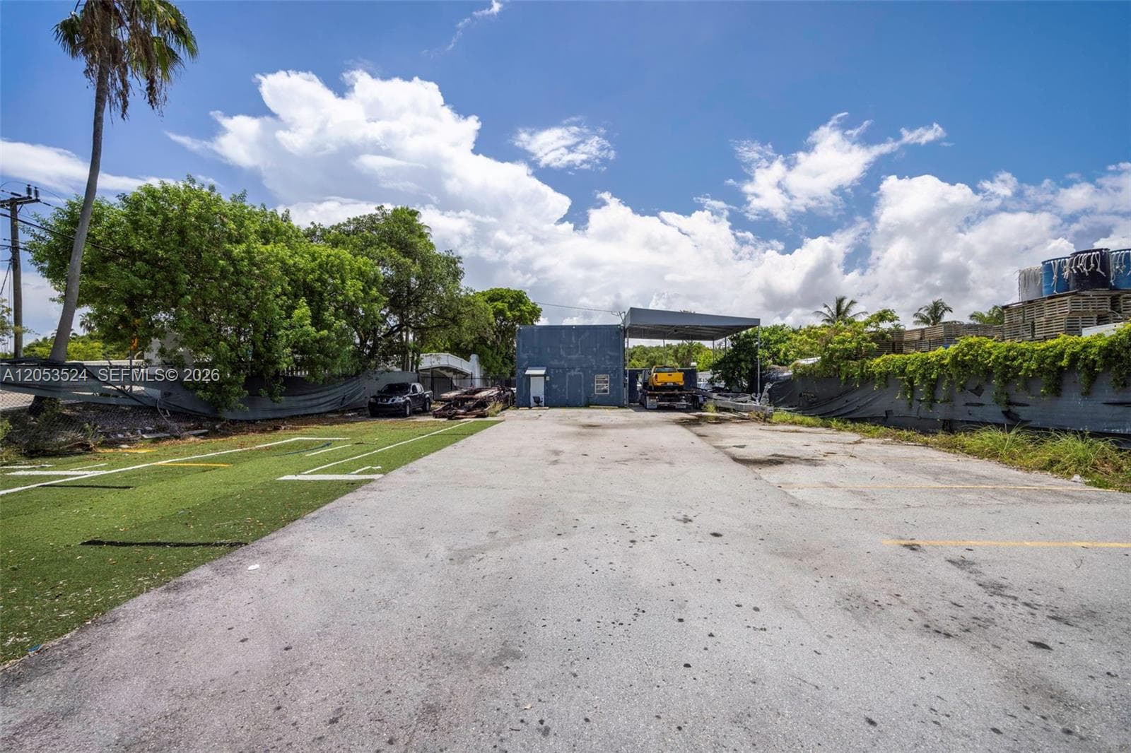 700 NW 7th Ave, Miami FL 33136