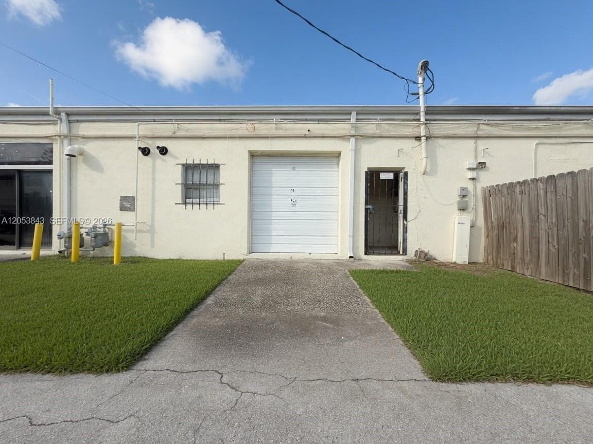 100 SW 15th St # 50, Pompano Beach FL 33060