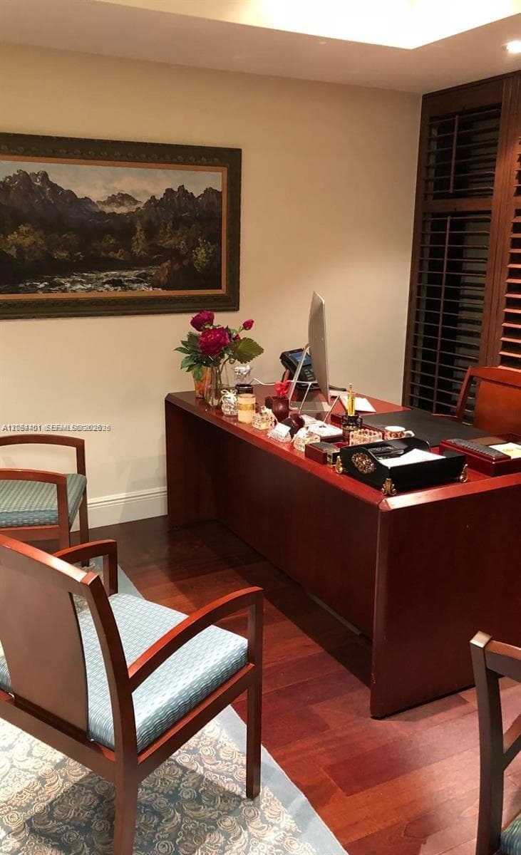 Office #4 w/Workstation