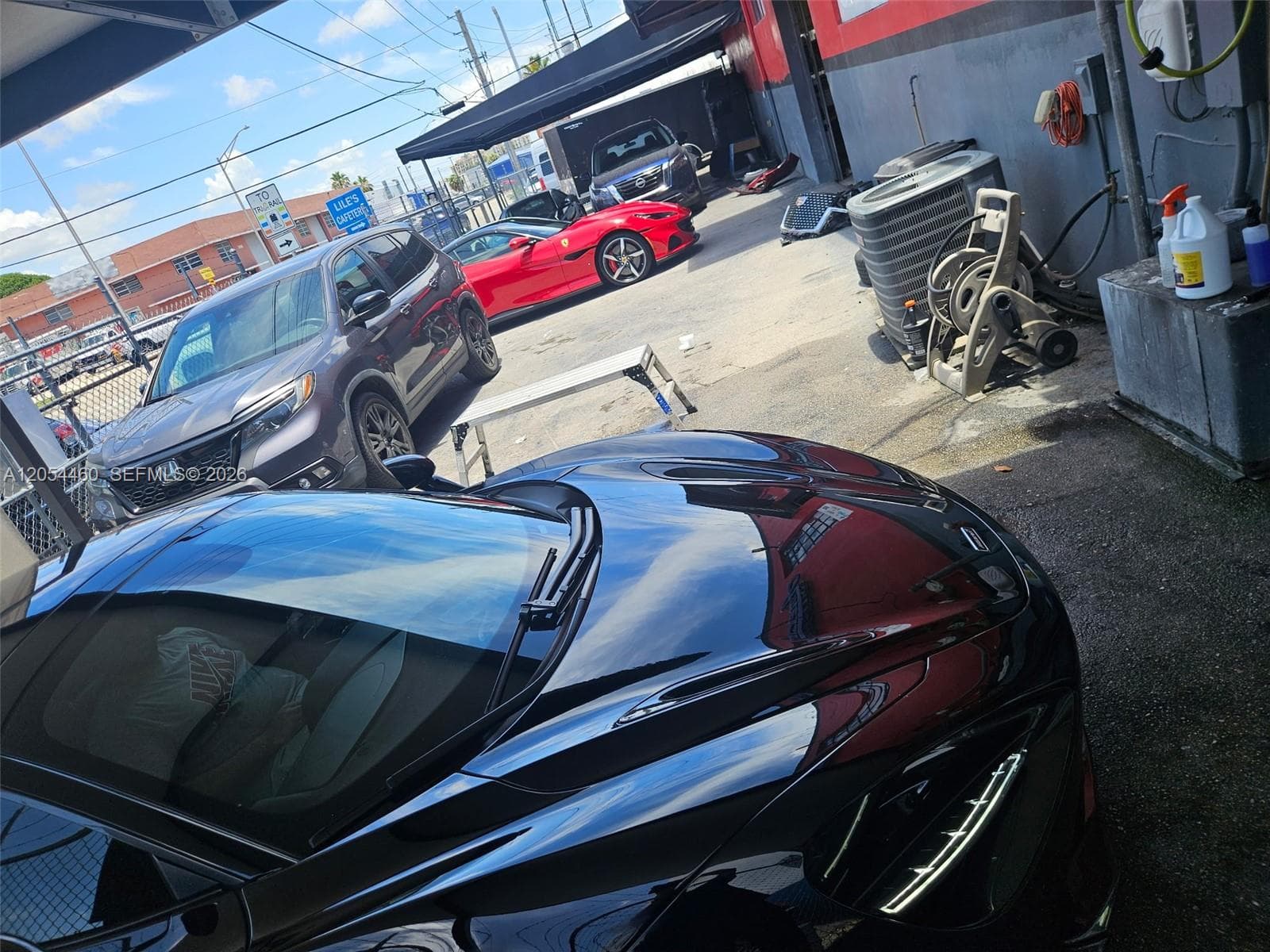 2545 NW 39th Ave, Miami FL 33142