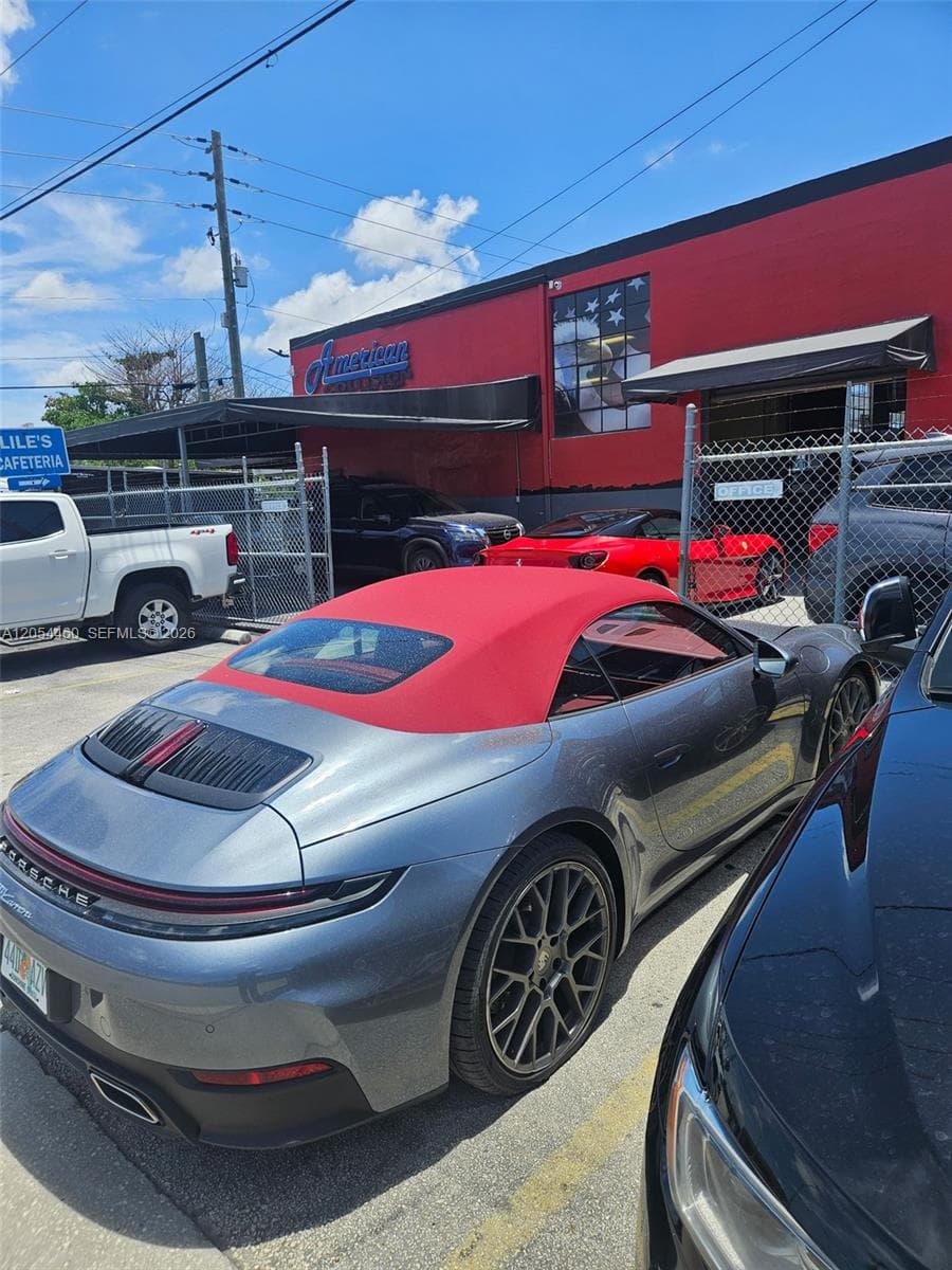 2545 NW 39th Ave, Miami FL 33142