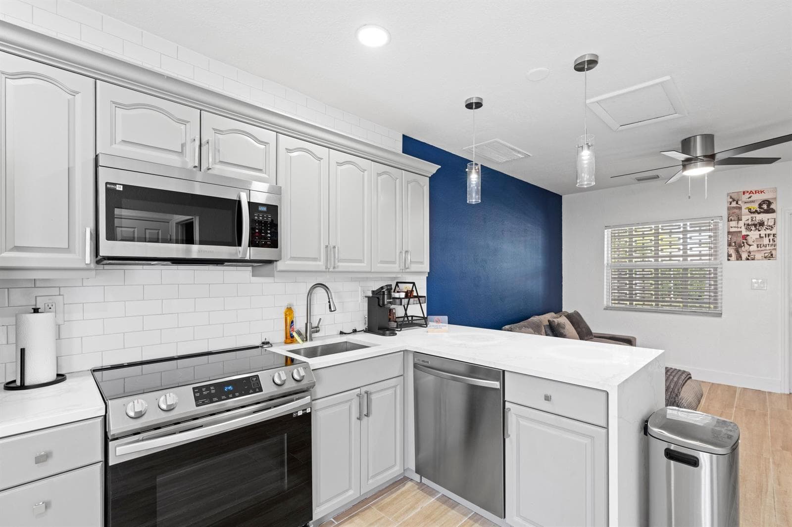 UNIT 3 KITCHEN