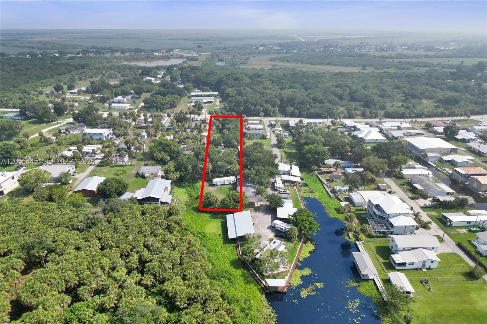1059 Marina Ln, Moore Haven FL 33471