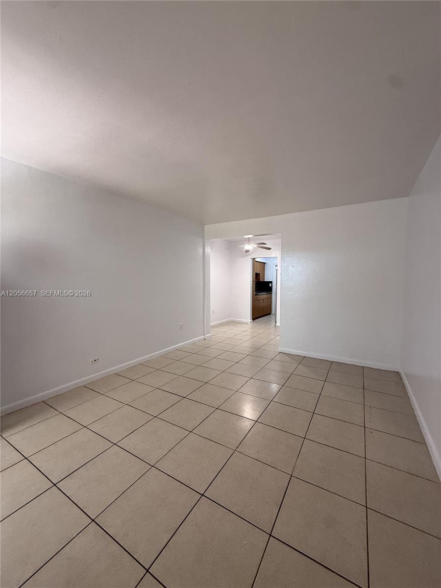 934 Meridian Ave, Miami Beach FL 33139