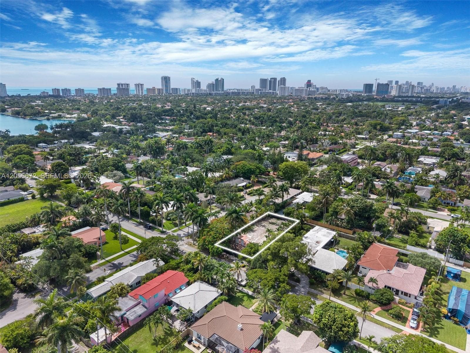 1404 Jackson St, Hollywood FL 33020
