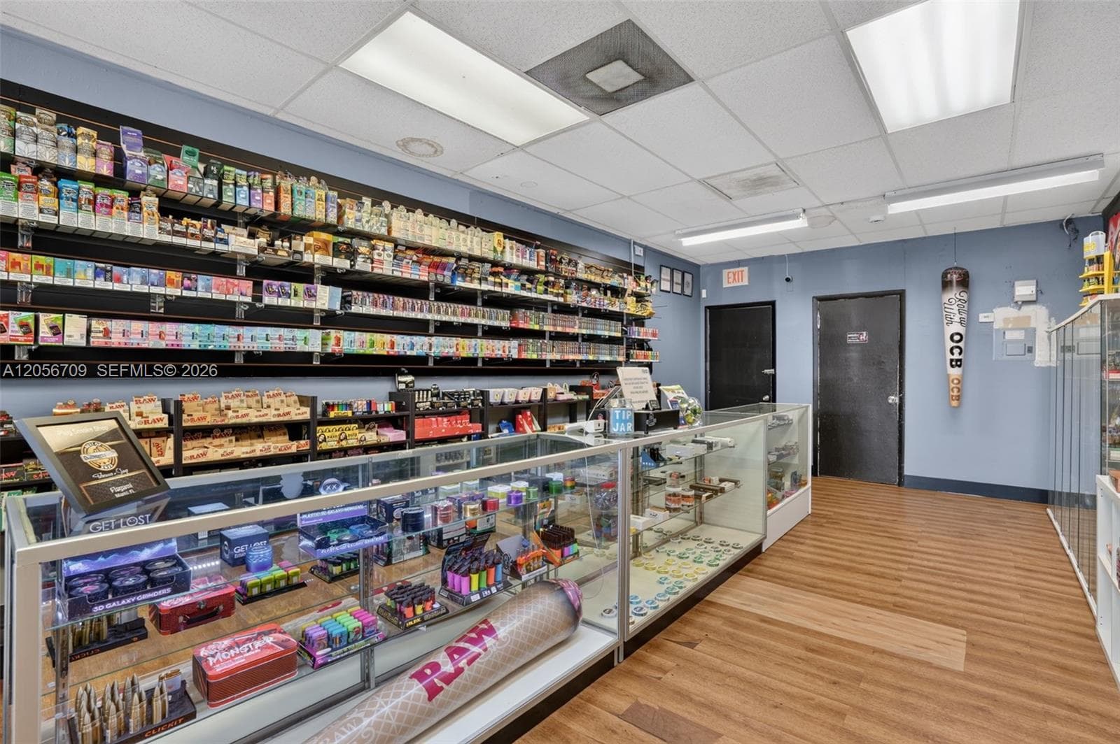 Smoke Shop for Sale in Coral Gables, Coral Gables FL 33134