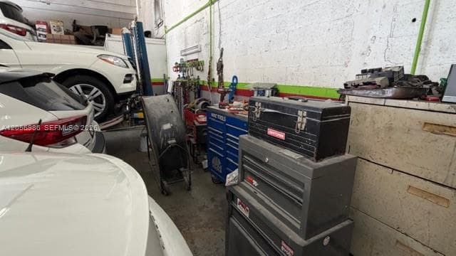 5420 W State Rd 84, Davie FL 33314