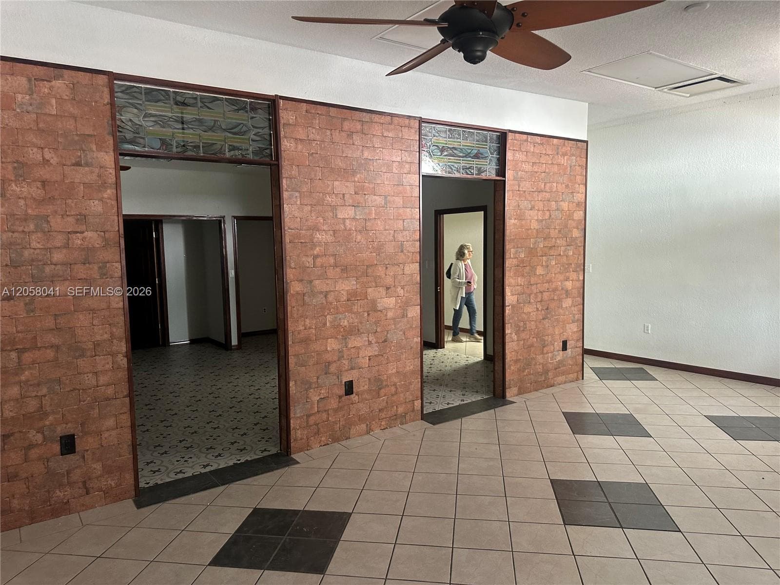 257 N Krome Ave, Homestead FL 33030