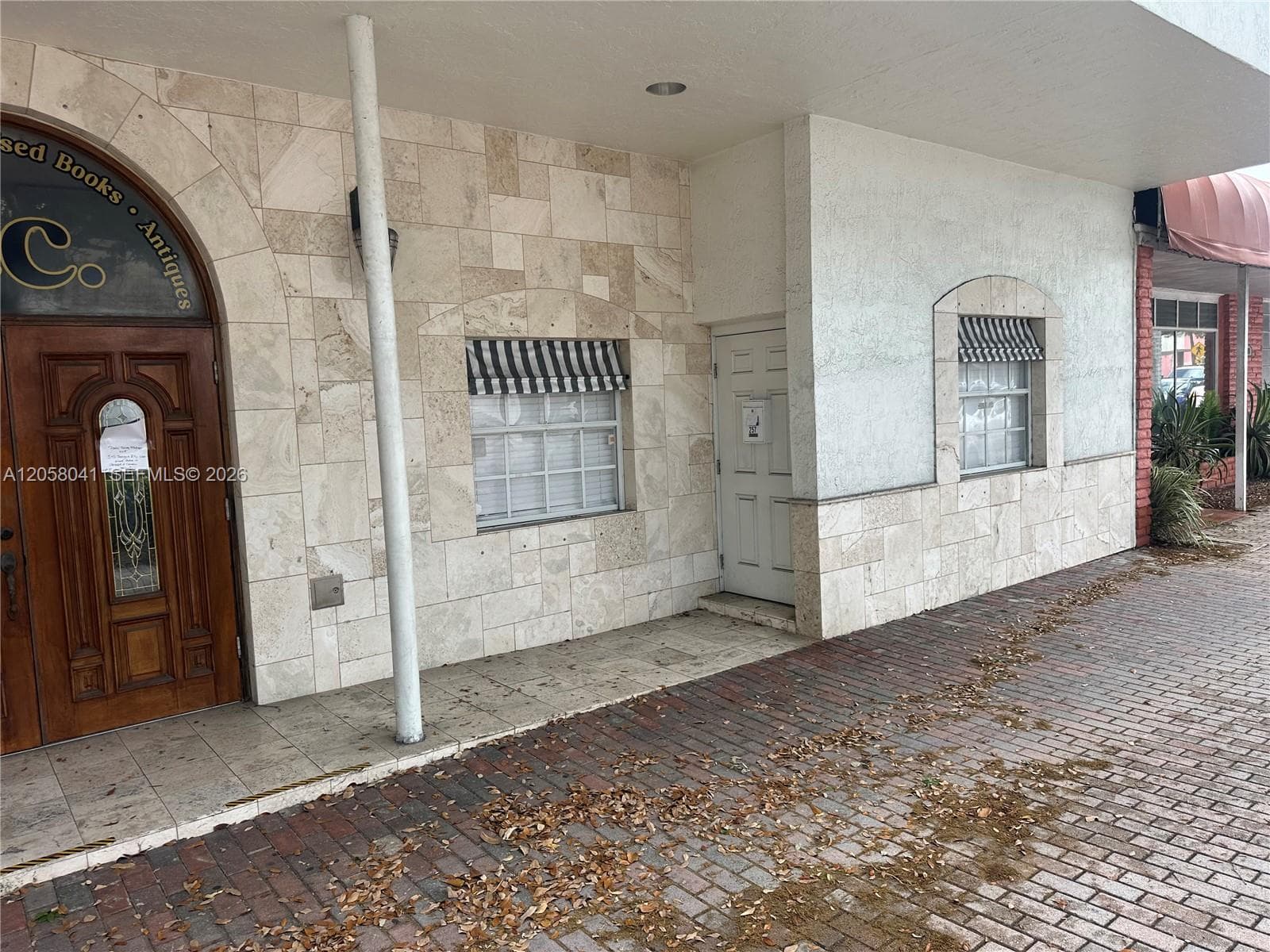 257 N Krome Ave, Homestead FL 33030