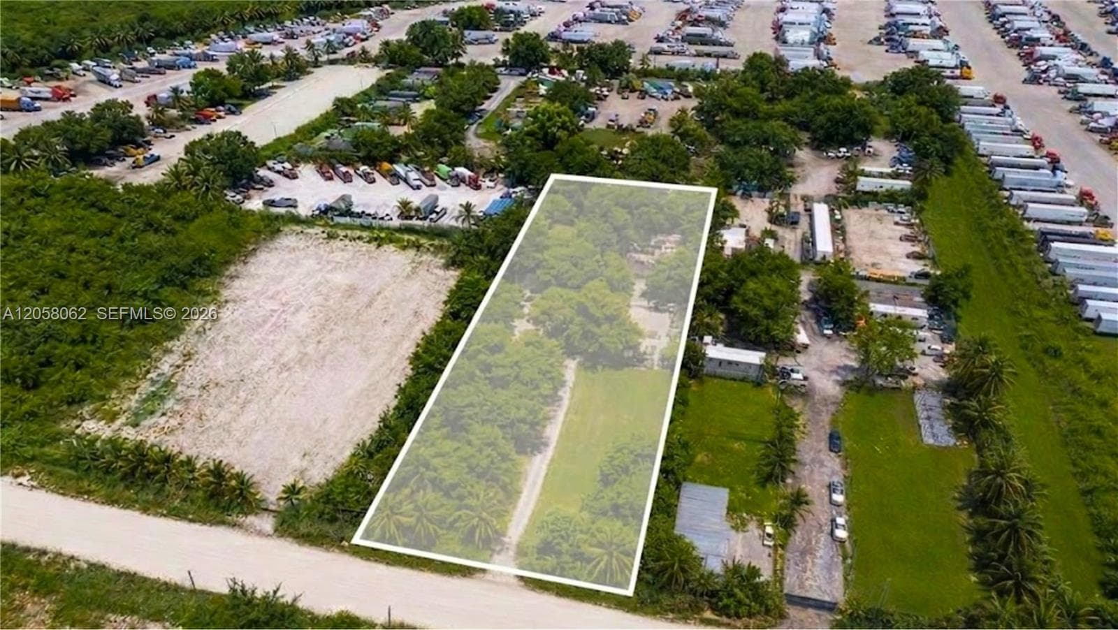 12055 NW 157th St, Hialeah FL 33018