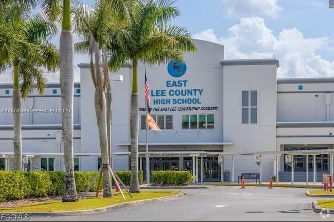 608 Chemstrand st E, Other City - In The State Of Florida FL 33974