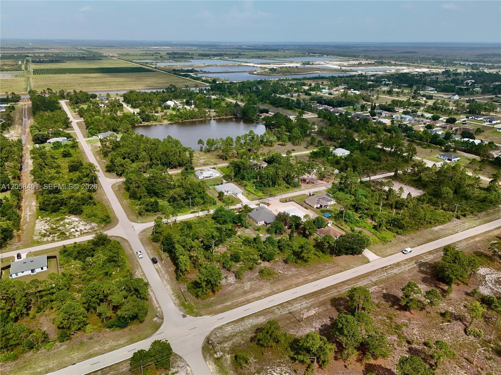 1041 COLUMBUS BLVD, Lehigh Acres FL 33974