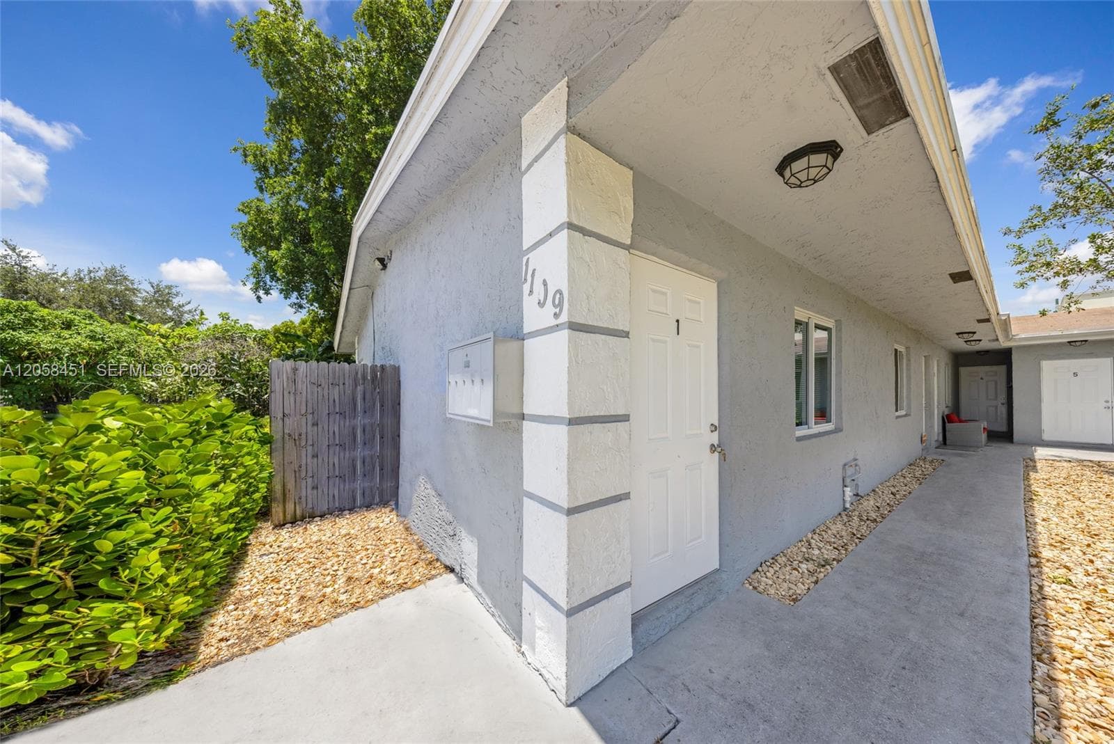 1109 NW 6th Ave # 5, Pompano Beach FL 33060