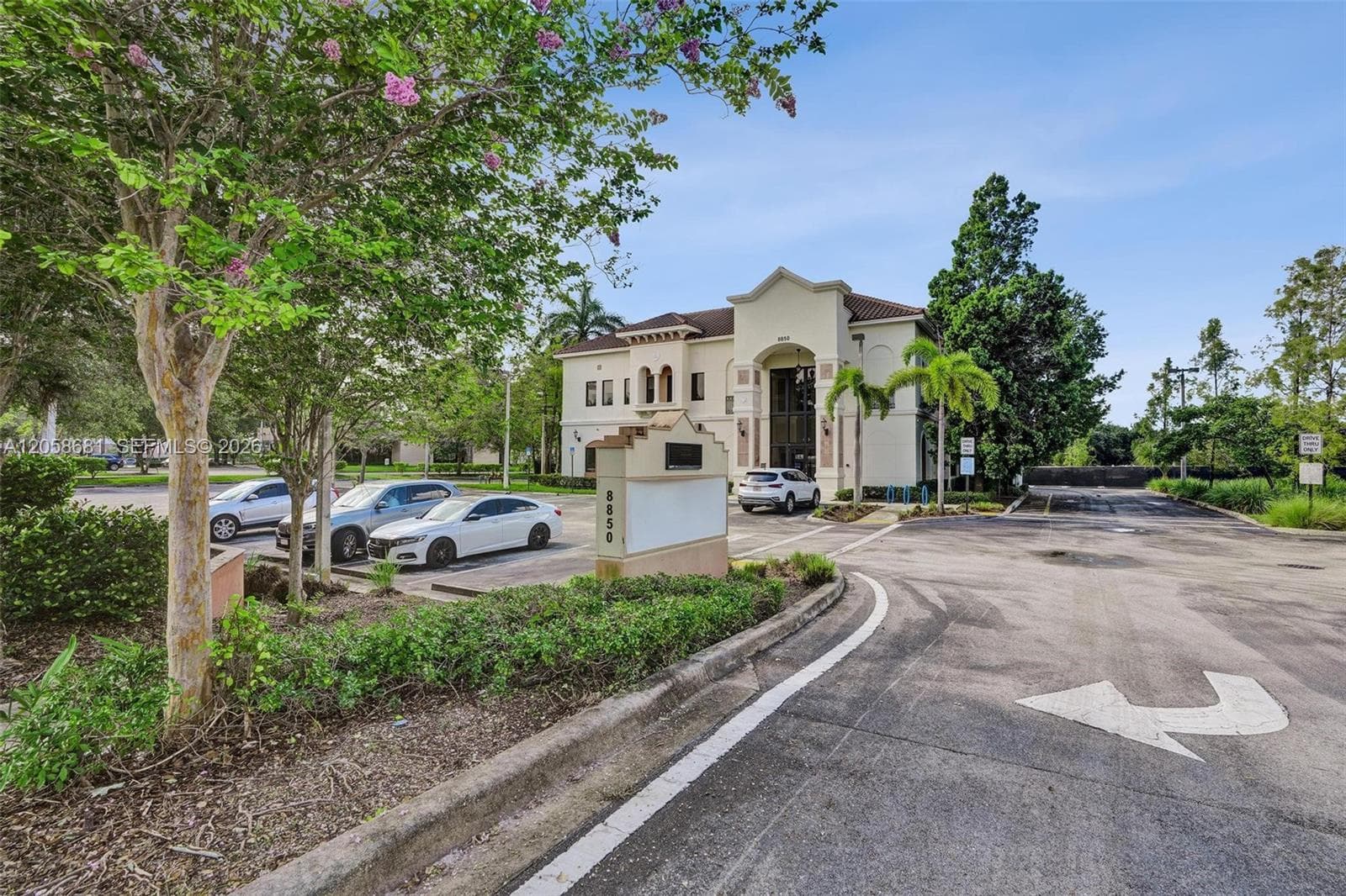8850 W Oakland Park Blvd, Sunrise FL 33351