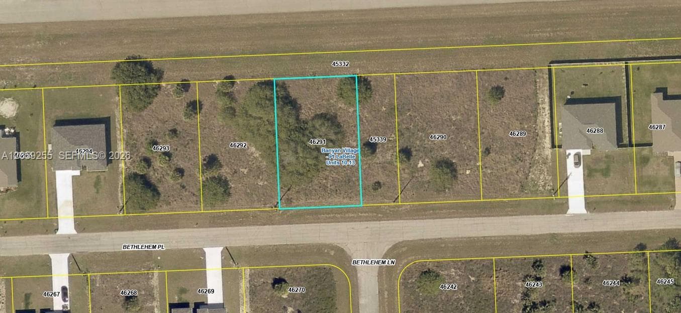 118 Bethlehem Pl, La Belle FL 33935