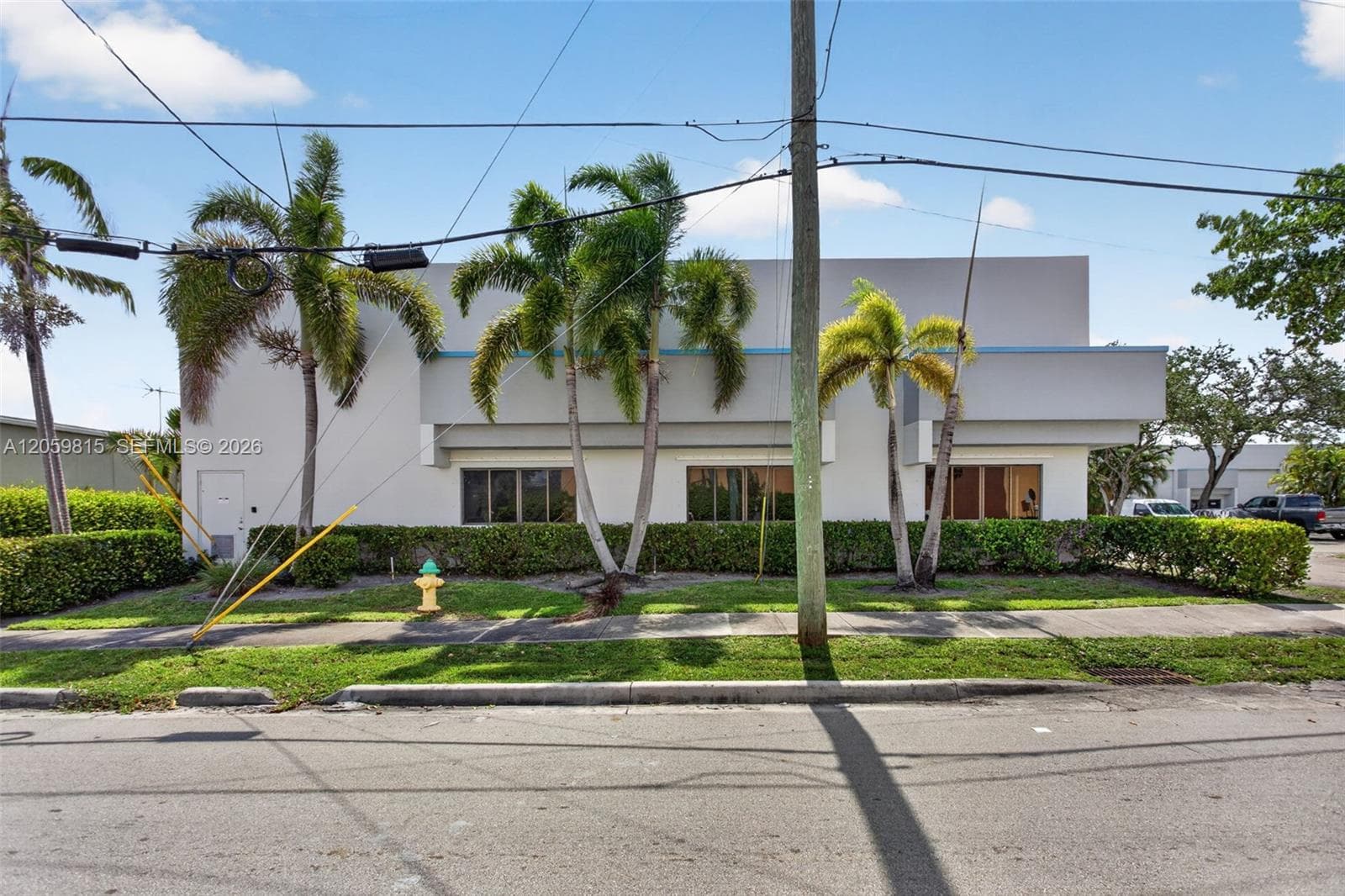 4600 NE 11th # 4712, Oakland Park FL 33334-3944