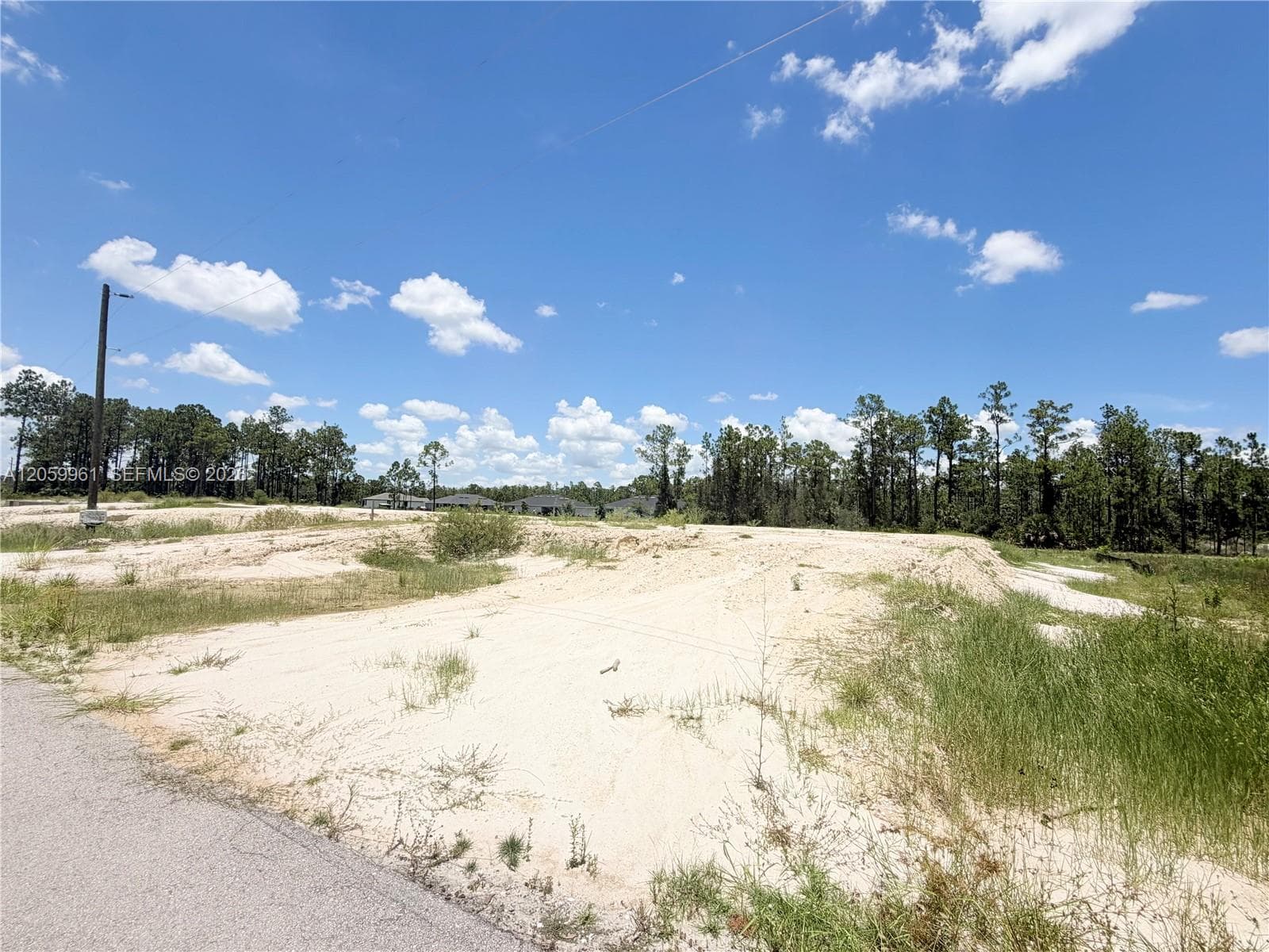 1938 Victor Ln, Lehigh Acres FL 33972