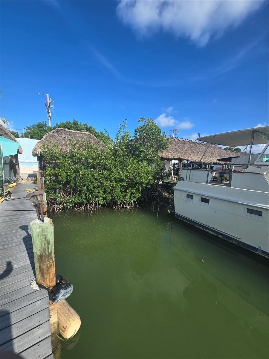 100 Avenue I, Marathon FL 33050