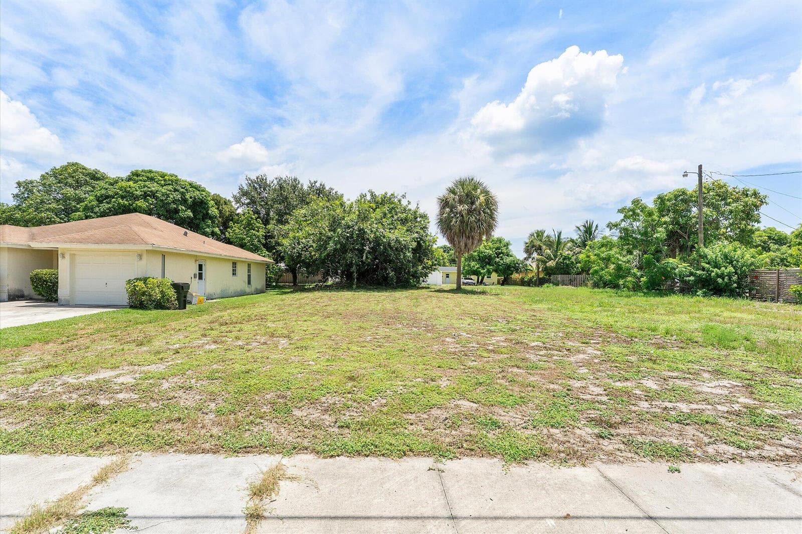 16-229 SW 6th Ave_016